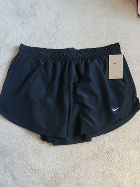 Nike Women's Classic Black Athletic Dri-Fit Running Shorts with White Swoosh XL
